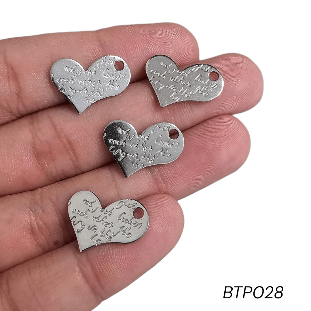 PINGENTE AÇO INOX - CORAÇÃO - BTP028 - 10MM X 14,7MM - C/4 