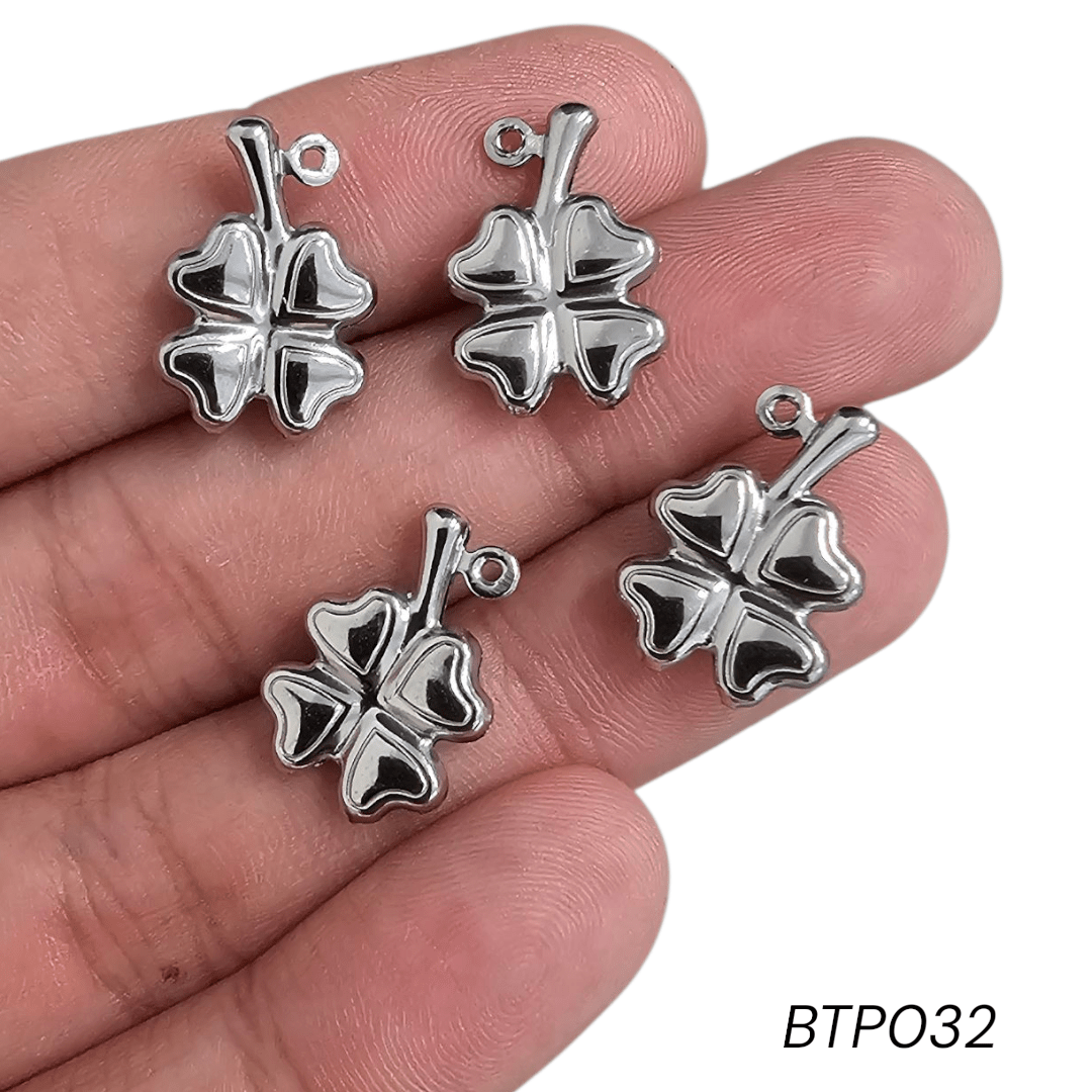 PINGENTE AÇO INOX - TREVO SORTE - BTP032 - 19,2MM X 12,9MM - C/4 