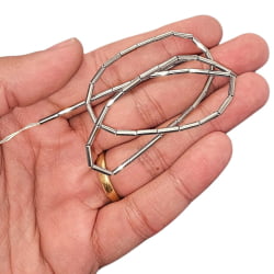 Fio de Hematita Tubo/Cilindro - 7,70mm x 2,0mm - UND Fio de Hematita Tubo/Cilindro - 7,70mm x 2,0mm - UND