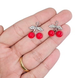 PINGENTE CEREJA - C/ STRASS - 20,5MM X 18,2MM - C/2 PINGENTE CEREJA - C/ STRASS - 20,5MM X 18,2MM - C/2