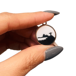 PINGENTE ESPECIAL RIO - ENSEADA, CORCOVADO E PÃO DE AÇÚCAR - 30MM - UND