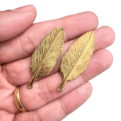 PINGENTE FOLHA 11025 - 48,3MM X 17,8MM - UND PINGENTE FOLHA 11025 - 48,3MM X 17,8MM - UND