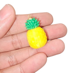 PINGENTE FRUTA - DOURADO - 30MM - UND