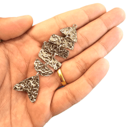 PINGENTE PEIXE ARTICULADO MM6145 - 80MM X 24MM - UND