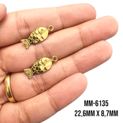 PINGENTE PEIXINHO - MM6135 - 22,6MM X 8,7MM - C/2 PINGENTE PEIXINHO - MM6135 - 22,6MM X 8,7MM - C/2