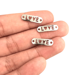 PINGENTE PLACA LOVE AÇO - 5,6MM X 19,7MM - C/6
