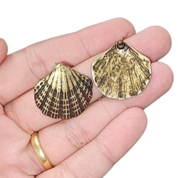 BRINCO CONCHA SHELL - MM6195 - 39MM X 34MM - PAR