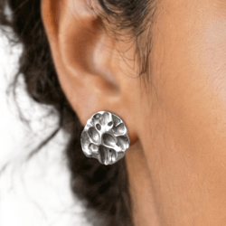 BRINCO REDONDO MM5062 - PEDRA - 18MM - PAR